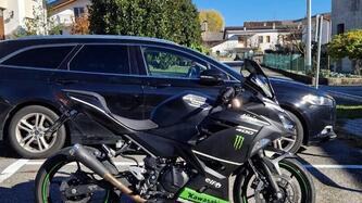 Kawasaki Ninja 400 (2018 - 20) usata