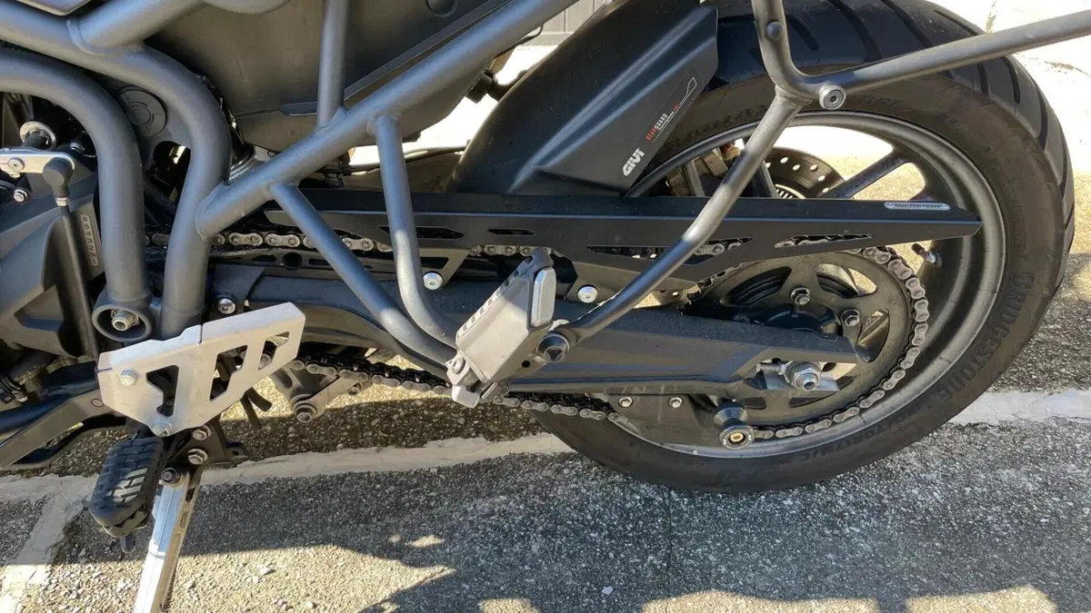 Triumph Tiger 800 ABS (2010 - 14)  (9)