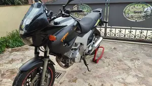Yamaha   (3)