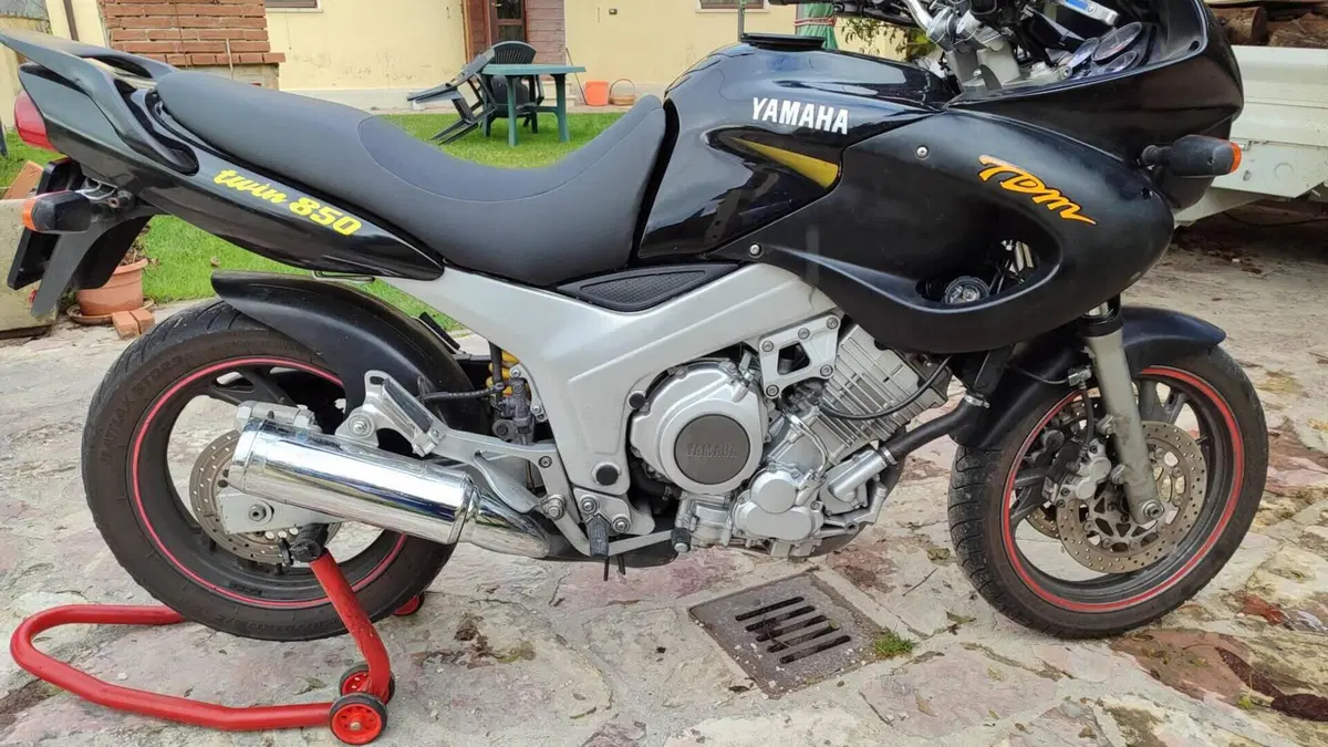 Yamaha   (4)