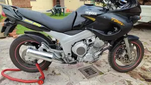 Yamaha   (4)