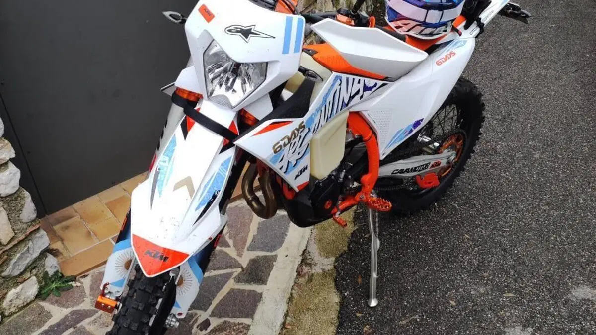 KTM 500 EXC-F Six Days (2024)  (11)