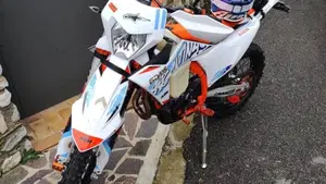 KTM 500 EXC-F Six Days (2024)  (7)