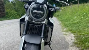 Honda CB 1000 R + Neo Sport Cafè (2019 - 20)  (5)