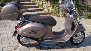 Vespa GTS 300 Touring ABS (2017 - 19) 