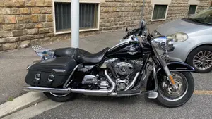 Harley-Davidson 1584 Road King Classic (2007 - 10) - FLHRC  (4)