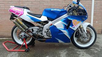 Suzuki RGV 250 (1989 - 97) usata