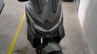 Voge Sfida SR4 MAX (2024 - 26) usata