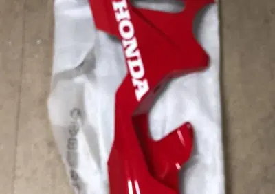 FIANCATA INF. SX CARENA PER HONDA CBR 1000 RR-R CO - Annuncio 9935073