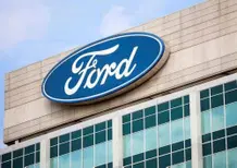 È il nostro modo di competere e vincere contro la Cina": Ford adotta il metodo Tesla e rilancia la sfida elettrica