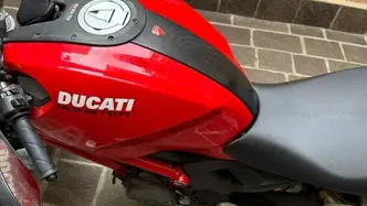 Ducati Monster 696 (2008 - 13) usata
