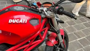 Ducati Monster 696 (2008 - 13)  (12)