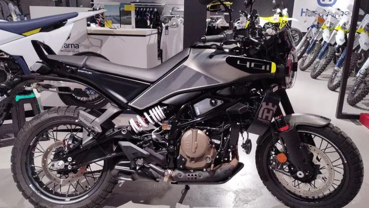 Husqvarna Svartpilen 401 (2024 - 26) 