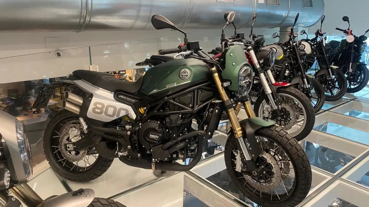Benelli Leoncino 800 Trail (2022 - 26)  (4)