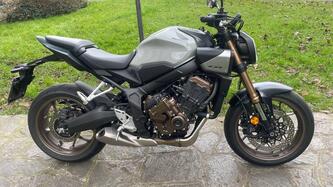 Honda CB 650 R E-Clutch (2024 - 26) usata