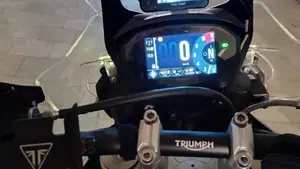 Triumph Tiger 800 XCx (2018 - 20)  (6)