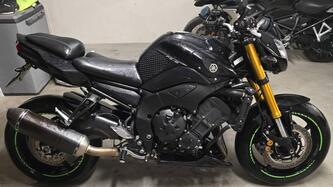 Yamaha FZ8 (2010 - 12) usata