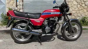 Honda   (2)