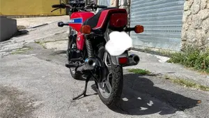 Honda   (4)