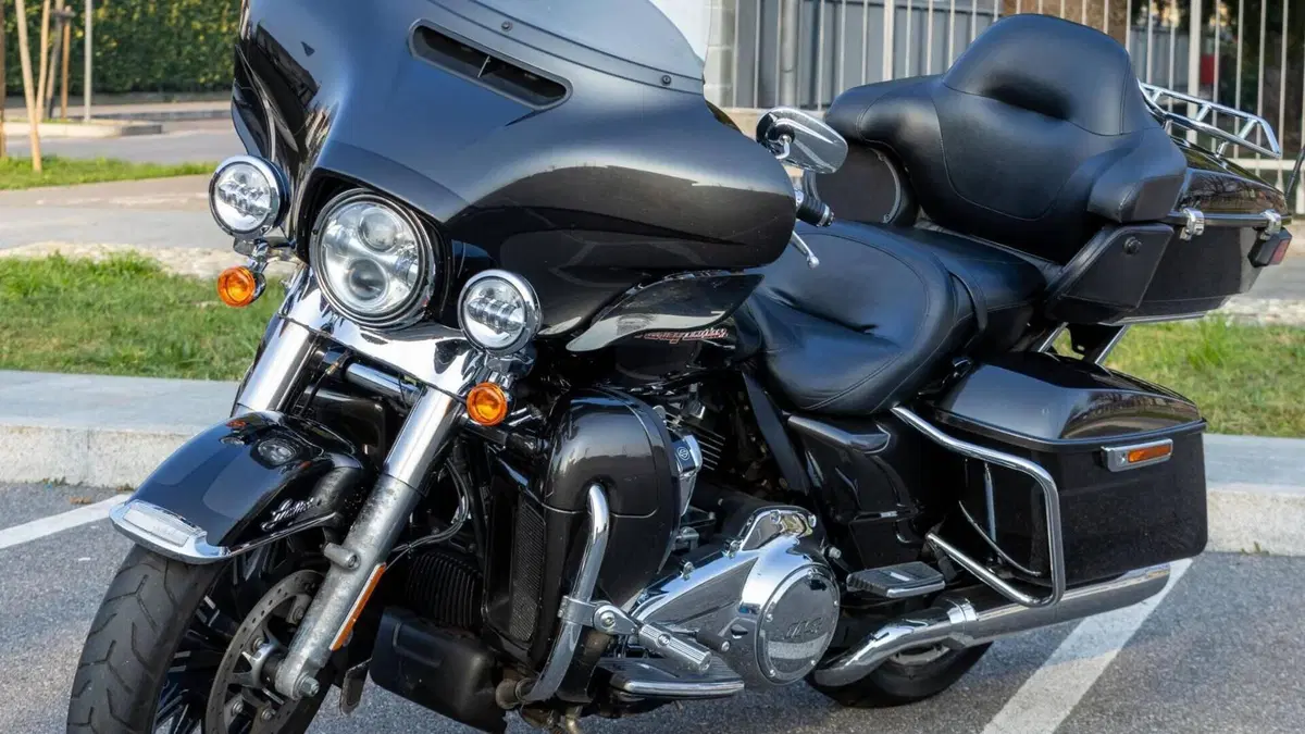 Harley-Davidson 114 Electra Glide Ultra Limited (2019) - FLHTK  (2)
