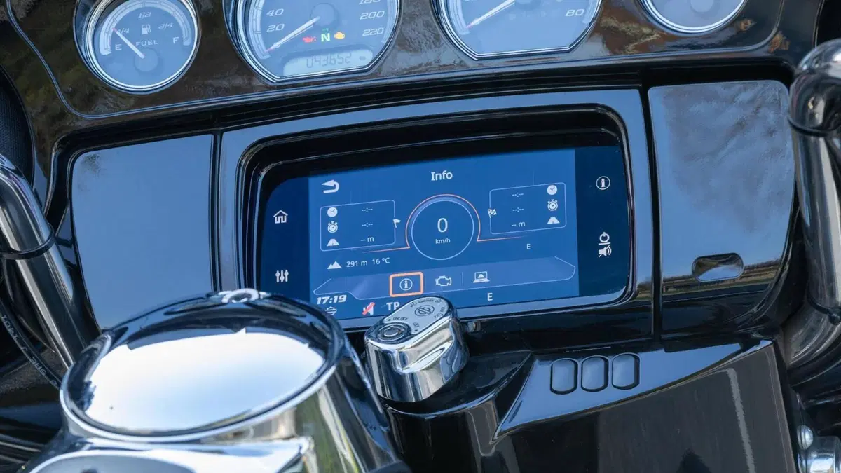 Harley-Davidson 114 Electra Glide Ultra Limited (2019) - FLHTK  (11)