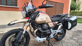 Moto Guzzi V85 TT Travel (2021 - 23)
