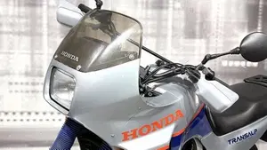 Honda Transalp XL 600V (1987 - 90)  (5)