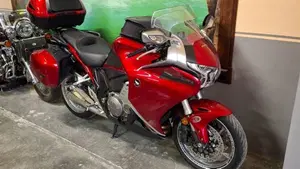Honda VFR 1200 F ABS (2009 - 16)  (2)