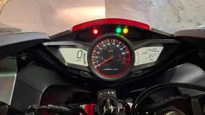 Honda VFR 1200 F ABS (2009 - 16)  (3)