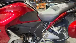 Honda VFR 1200 F ABS (2009 - 16)  (7)