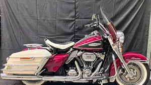Harley-Davidson Electra Glide Highway King (2023) 