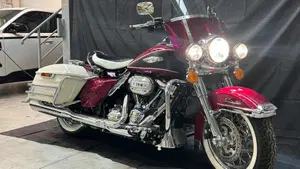 Harley-Davidson Electra Glide Highway King (2023)  (5)