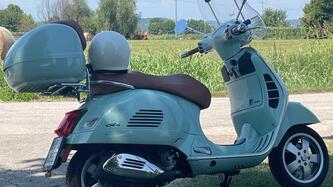 Vespa GTS 300 Hpe (2019) usata