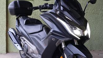 Kymco AK 550 (2017 - 19) usata