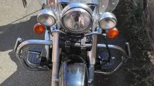 Kawasaki Vulcan VN 900 Classic (2006 - 10)  (5)