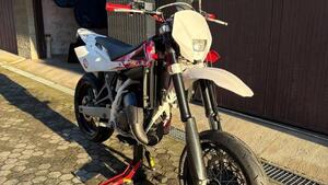 Husqvarna SMS 125 4 (2010 - 12) 