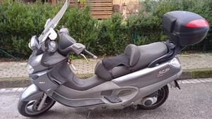 Piaggio X9 250 Evolution 