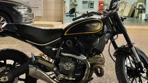 Ducati Scrambler 800 Icon (2015 - 16)  (3)