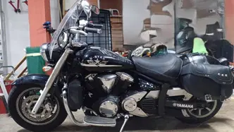 Yamaha XVS 1300 Midnight Star (2006 - 16) usata