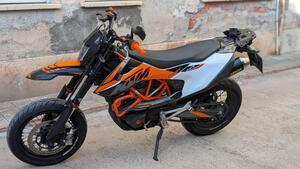 KTM 690 SMC R (2019 - 20) 