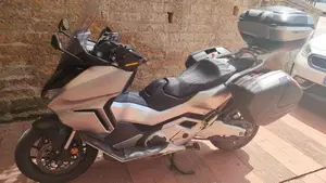 Honda Forza 750 DCT Travel (2021 - 24)  (9)
