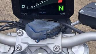 Bmw F 900 R (2021 - 24) usata