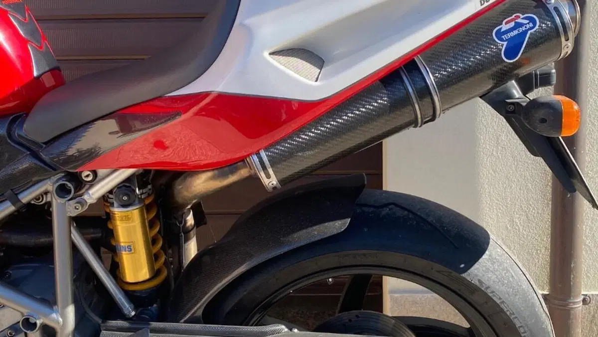 Ducati 748 R (1999 - 03)  (2)