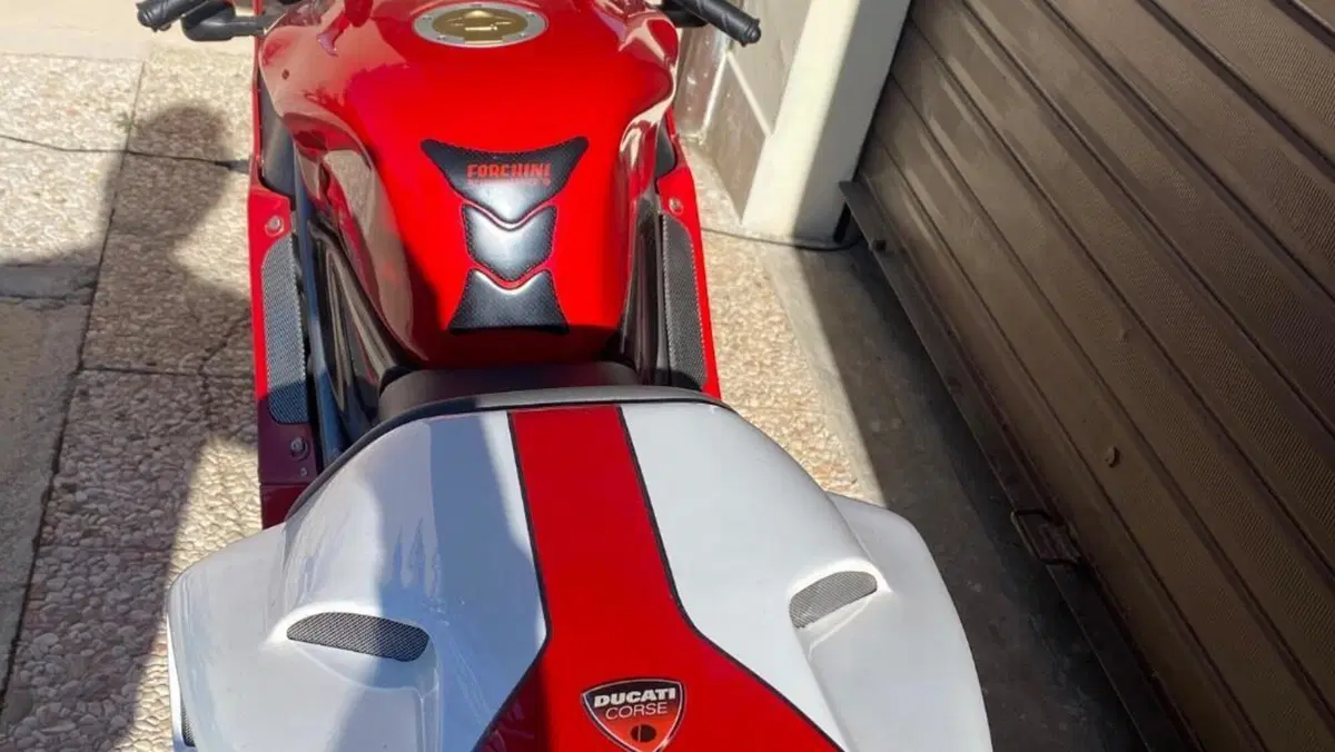 Ducati 748 R (1999 - 03)  (4)