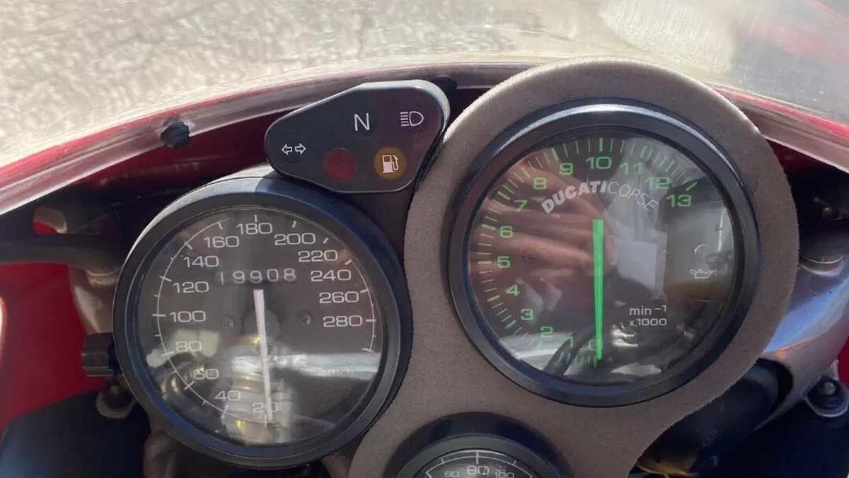 Ducati 748 R (1999 - 03)  (9)