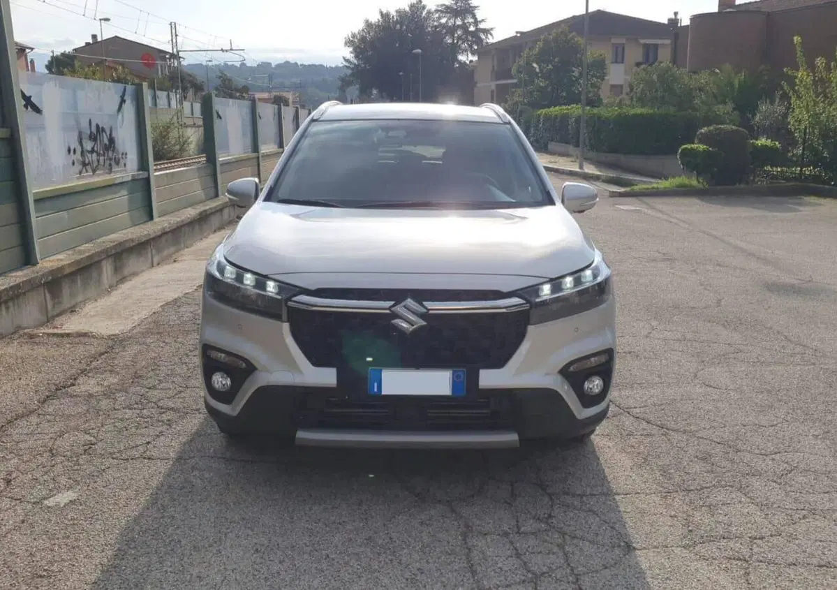 Suzuki S-Cross 1.4h Top+ 2wd