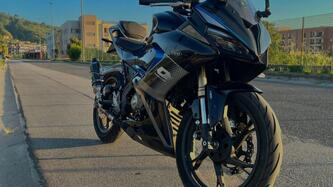 QJ Motor SRK 125 R (2024) usata