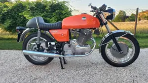Laverda   (3)