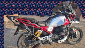 Moto Guzzi V85 TT (2019 - 20) 