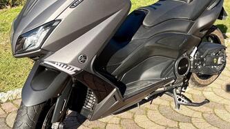 Yamaha T-Max 530 (2015 - 16) usata